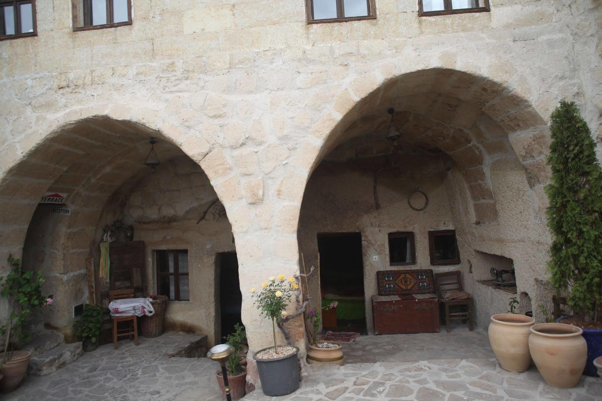Sato Cave Hotel Goreme Exterior foto